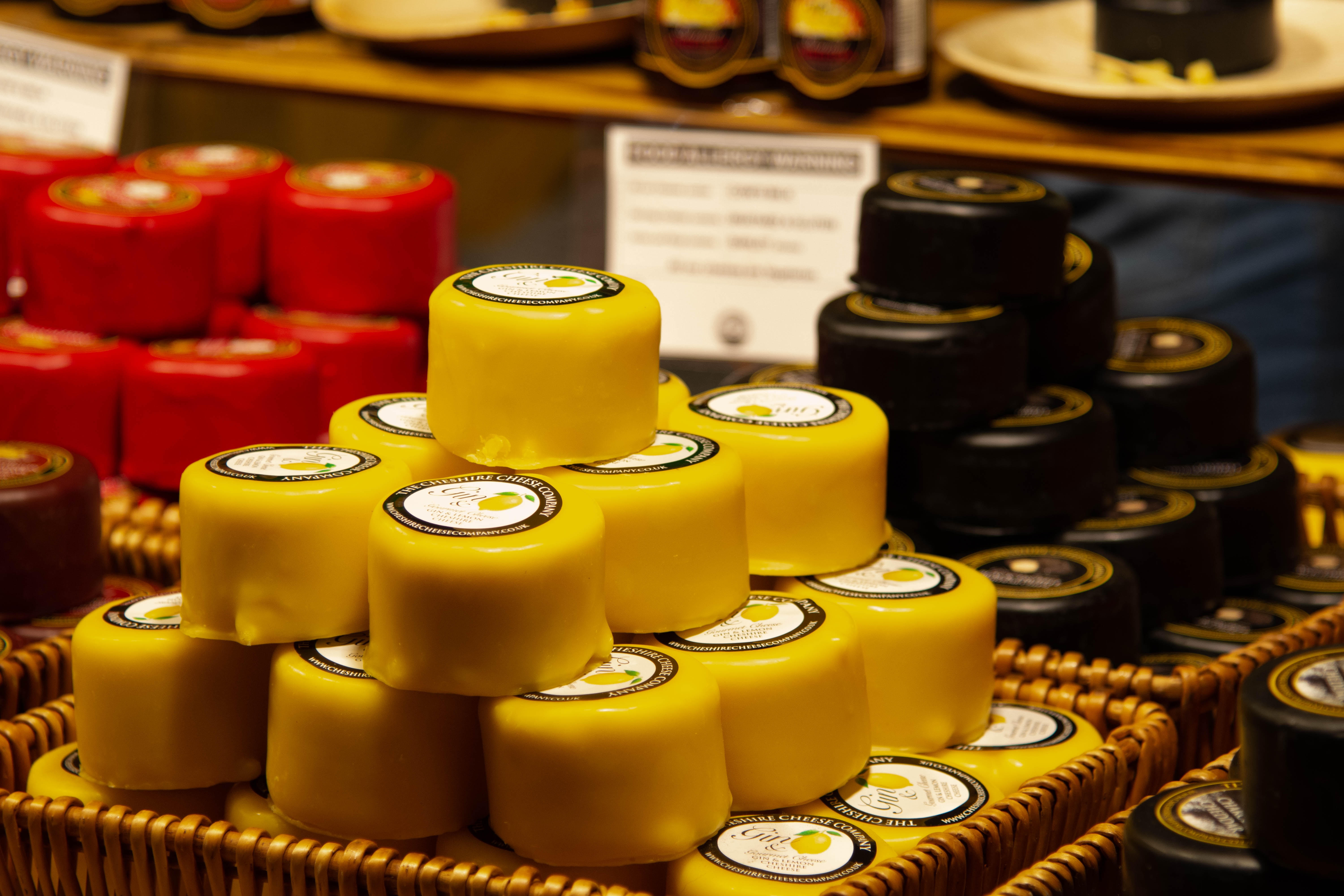 A Guide to Creating Informative and Visually Appealing Cheese Labels